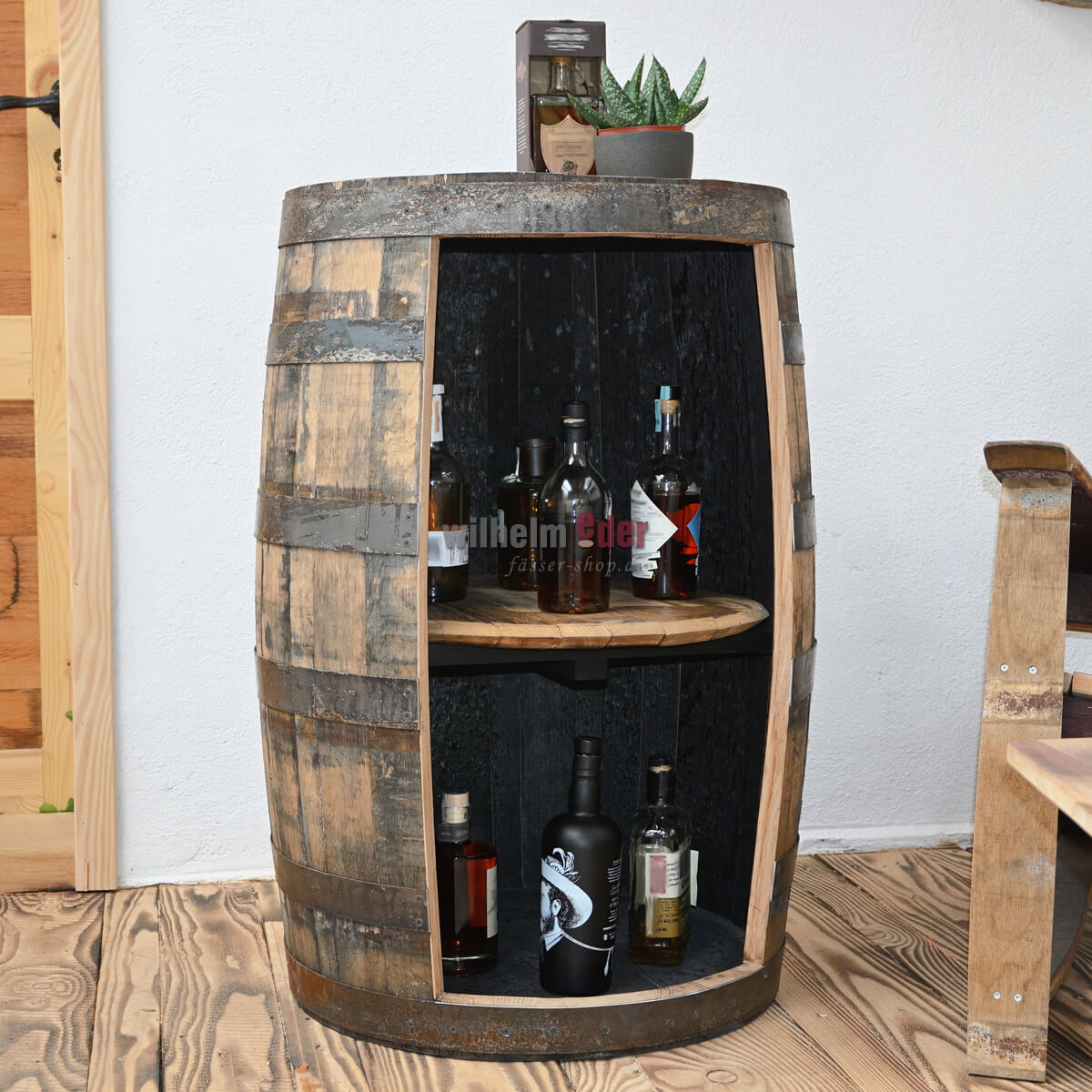 regalfass_bourbon_190l_1_2 Tonneau de bourbon d'origine utilisé comme étagère 190 l nature