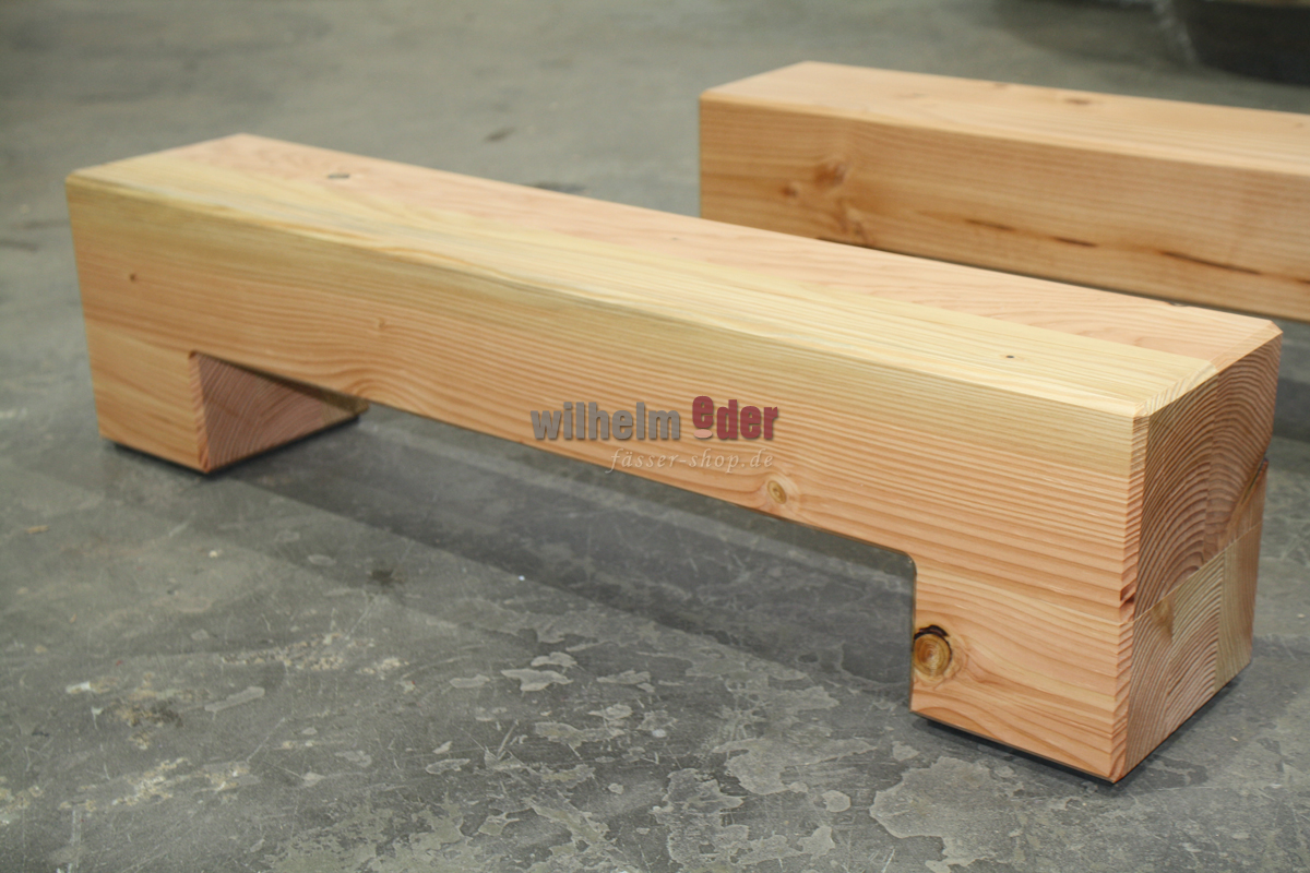 Fasslager_grossfaesser_1 Supports pour fûts en bois