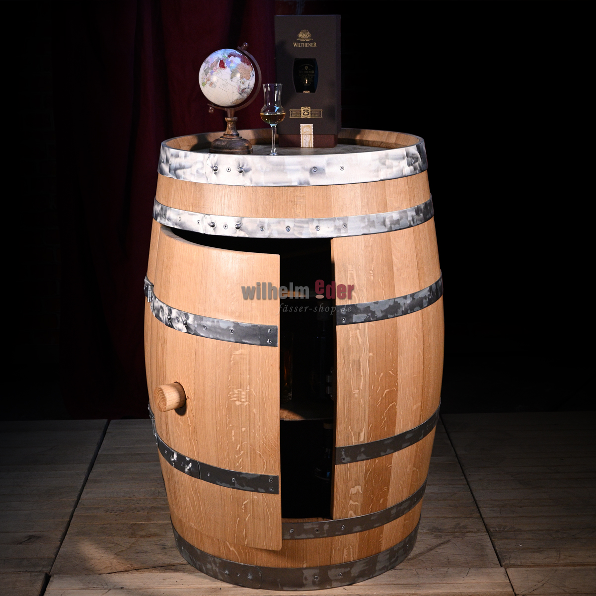 regalfass_225l_mit_tuer_2_regalboeden_14 Minibar rond, avec étagère et porte.