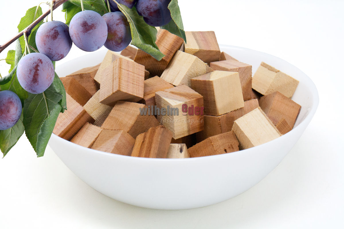 Cubes de prunier